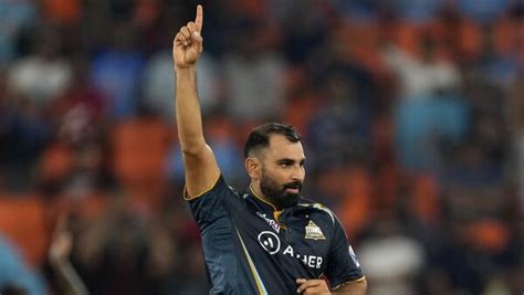 IPL 2023 DC Vs GT: Shami takes 4 wickets as Delhi sets a target of ...