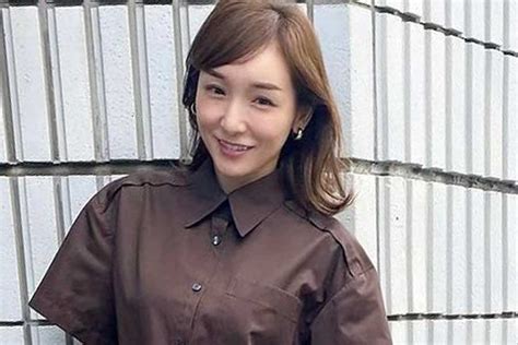 加護亜依、人気の絶景個室サウナで整う ボディーライン露わな装いに「ほそーい！」「スタイル尊敬します」 Encount