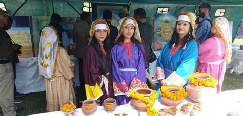 After More Than 3 Decades Kashmiri Pandits Celebrate Navreh In Valley