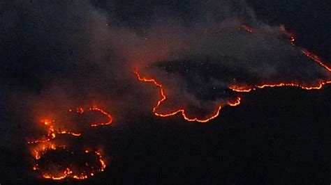 Shenandoah National Park in Virginia hit by wildfires | US News | Sky News