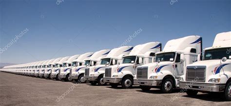 Semi Truck Fleet – Stock Editorial Photo © GunterNezhoda #3865374