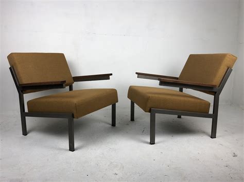 Modernist Dutch Pair Of Easy Chairs 1960s 152901