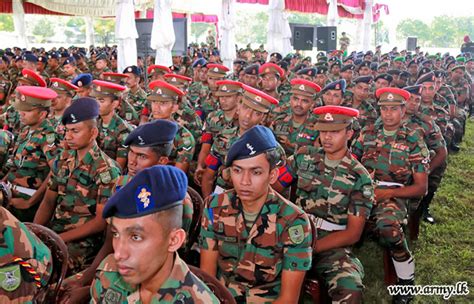 Army Chief Meets East Troops During His Maiden Visit Sri Lanka Army