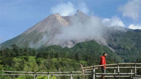 Gunung Merapi Kali Luncurkan Guguran Lava Sepekan Terakhir Jarak