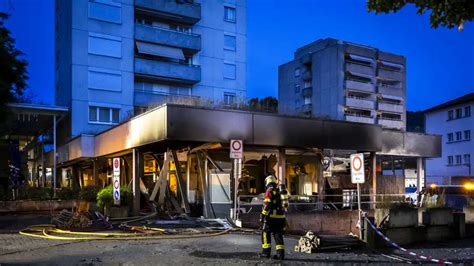 Nussbaumen Schweiz Zwei Tote Und Elf Verletzte Nach Explosion