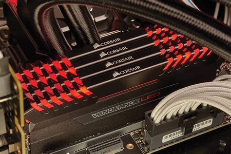 CORSAIR DDR4 Vengeance Memory Comes with LED | HP Answers