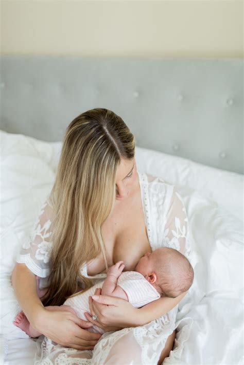 Natalie Lilly S Breastfeeding Story The Mama Notes