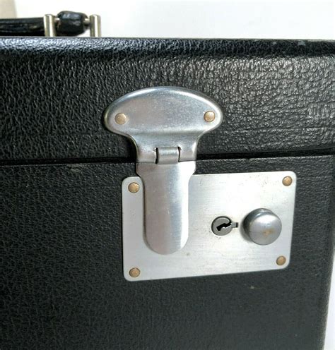 Singer 221 Featherweight Sewing Machine Carry Case Latch Clasp Original Vintage Hardware | The ...