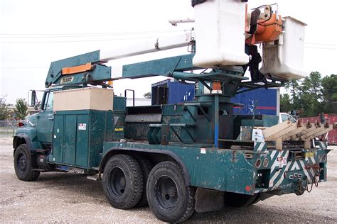 Telelect Bucket Truck 5241