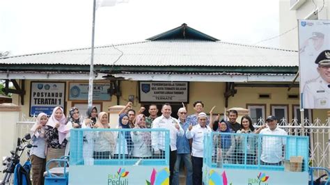 Kelurahan Di Kota Ternate Dapat Bantuan Gerobak Sampah Listrik