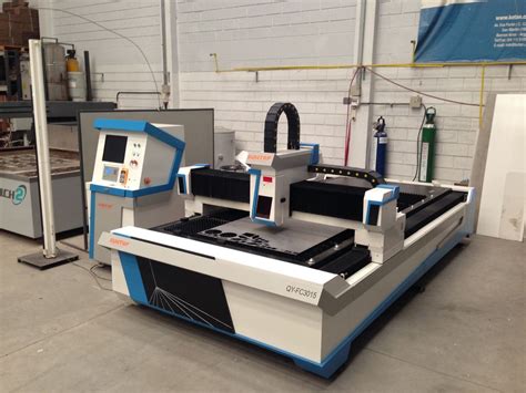 Laser Power 2000w Fiber Laser Cutting Machine For Cutting Stainless