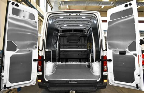 Floor And Bodywork Liners For The Volkswagen Crafter