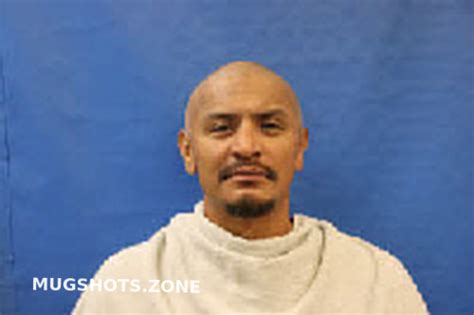 GARCIA ROBERTO 05 18 2024 Kaufman County Mugshots Zone