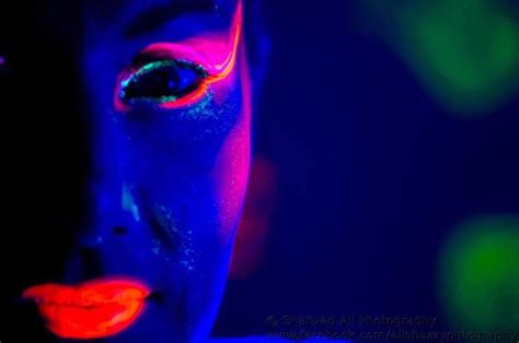 Blacklight Makeup Ideas – PARTY GOAT