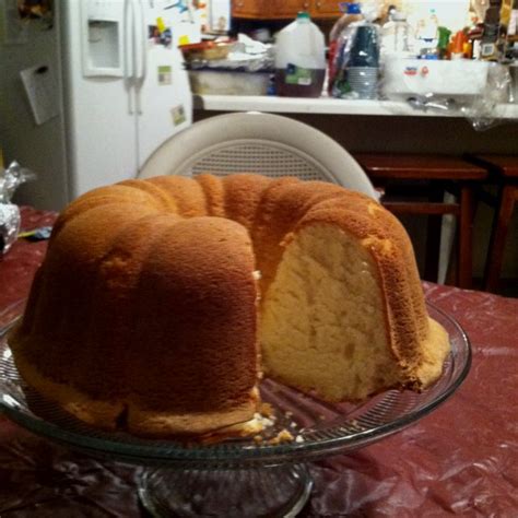 Jessica S Paula Dean Sour Cream Pound Cake Recipe