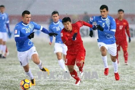 La Presse Japonaise Appr Cie Le Football Vietnamien