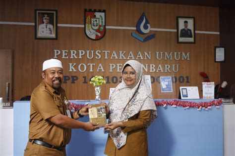 Hibah Buku Kampung Nyamuk Tingkatkan Minat Baca Siswa Sd Negeri