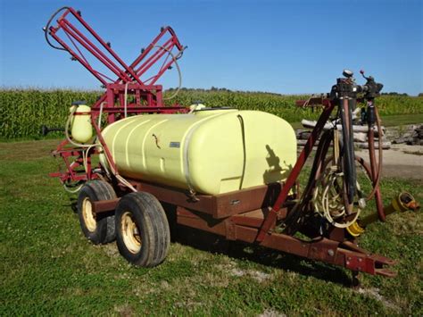 Hardi Tr500 Chemical Applicators Sprayers Pull Type For Sale