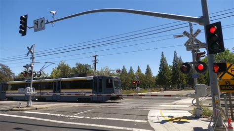 Sacrt Light Rail Outbound Butterfield Way Railroad Crossing Sacramento Ca Youtube