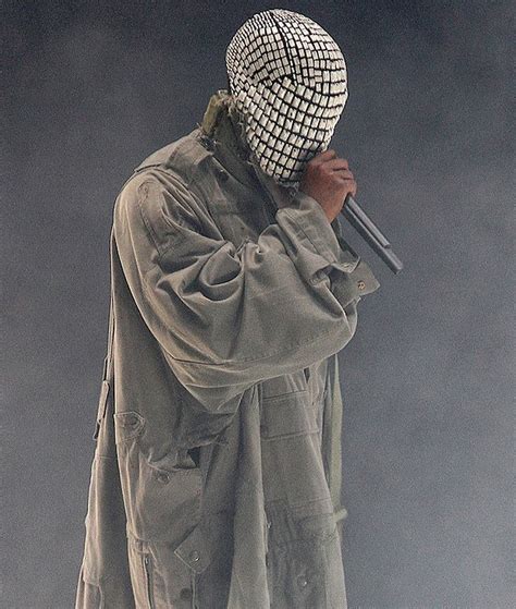 Kanye West Reveals Why He Performed With Mask On - Welcome To Xclusive ...