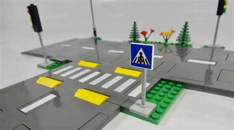 Lego City 60304 Road Plates Review