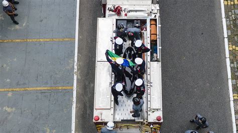 Ruidoso Y Multitudinario Cortejo F Nebre De Pel