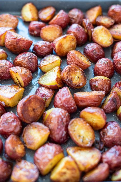 Rosemary Garlic Roasted Red Potatoes