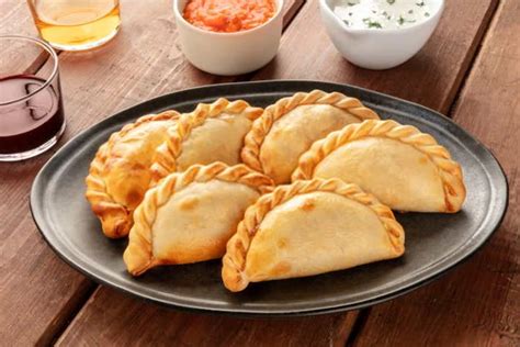 Empanadas Peruanas Receta Tradicional y Fácil para Hacer