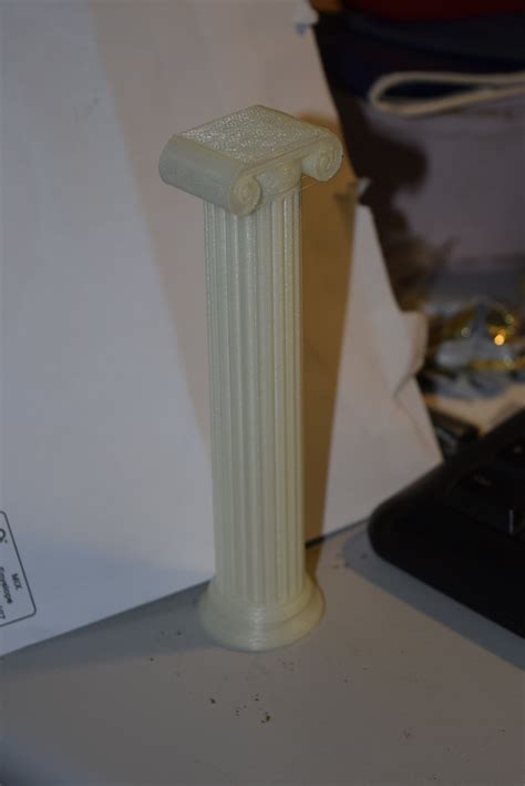 Fichier STL gratuit colonne antiquePlan pour imprimante 3D à