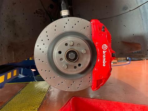 Genuine Porsche Cayenne Z Brembo Calipers Pot Set Auto