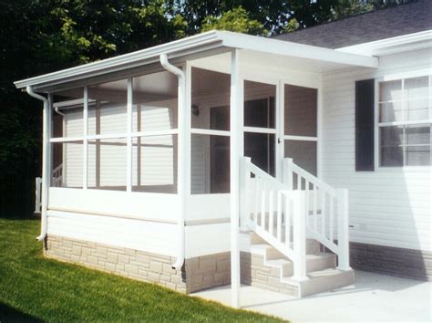 More Sunrooms & Screen Rooms | DuraBilt