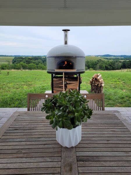 Vesuvio Pizza Oven Eric Koontz 4 - Forno Bravo. Authentic Wood Fired Ovens