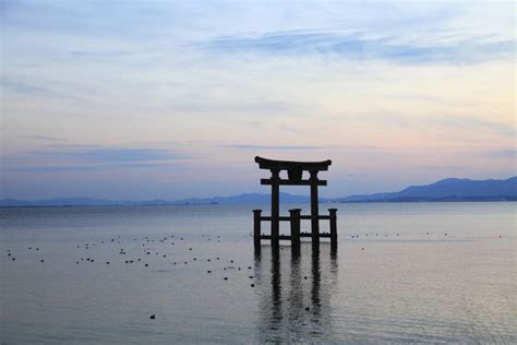 死ぬまでに一度は行きたい！涙が出るほど美しい“神秘的な日本の神社”5選 Retrip リトリップ 美しい景色 神秘的な場所 美しい場所