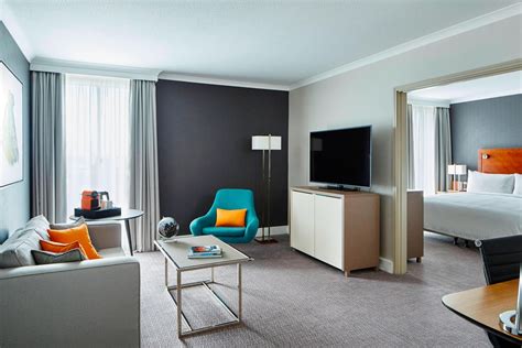 Hotel Photo Gallery | London Heathrow Marriott Hotel