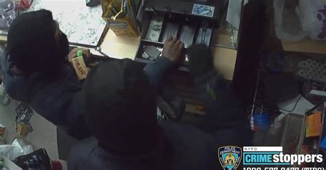 East Village Deli Robbed At Gunpoint 4 Wanted Nypd Says Cbs New York