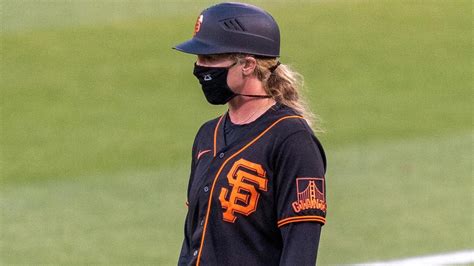 San Francisco Giants, coach Alyssa Nakken make MLB history