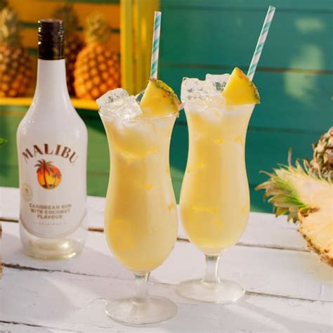 Descubrir 93 Imagen Receta Piña Colada Con Ron Malibu Abzlocal Mx