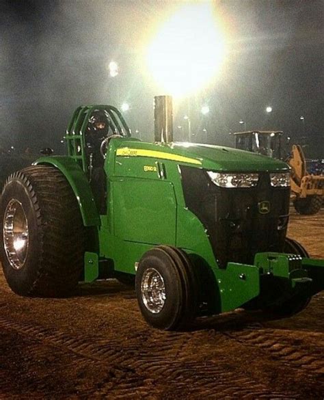 Pin on PULL TRACTORS | Truck and tractor pull, Tractor pulling, Tractors