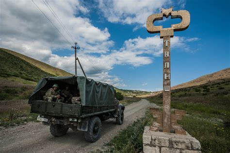 Fighting Flares Between Azerbaijan And Armenia Hyetert