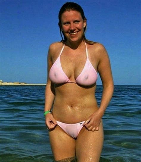 Bikini Camel Toe And Nipples Hard Cumception