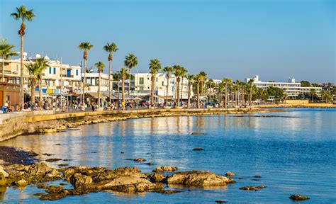 Pogoda Pafos kiedy jechać Temperatura i klimat Fly pl