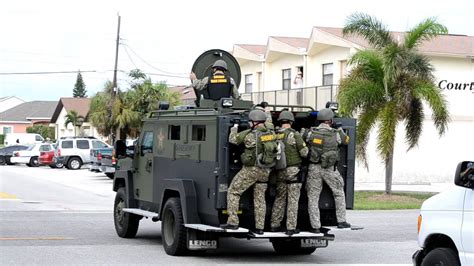 Swat Standoff Cocoa Beach Youtube