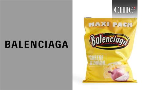 Balenciaga Lanza Bolsas De Papas Fritas Y Se Agotan En Segundos Chic