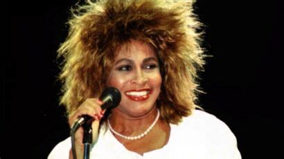 Pourquoi il ne faut pas acheter d objets dérivés de Tina Turner en ce