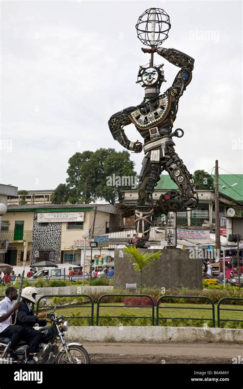 Deido roundabout monument Douala Cameroon Africa Stock Photo - Alamy