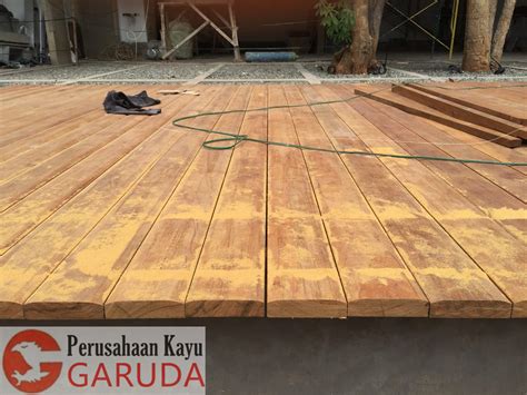 Decking Kayu Ulin Rumah Tinggal Di Ancol Jakarta Utara CV GARUDA