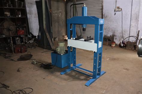 Hydraulic Press Machine 10 Ton H Type Power Operating At Rs 54600 Unit