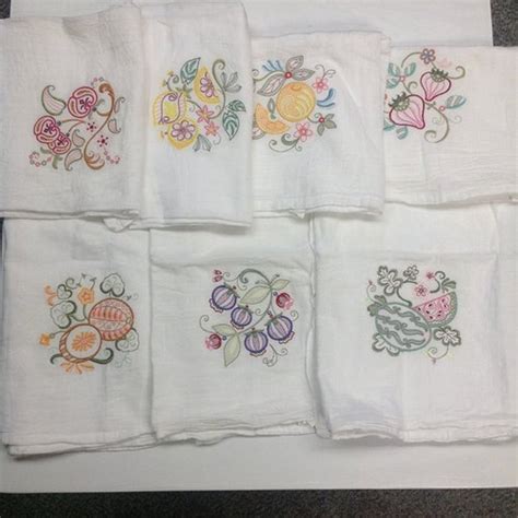 Embroidered Kitchen Towel Vintage Inspired Strawberry Towels Etsy