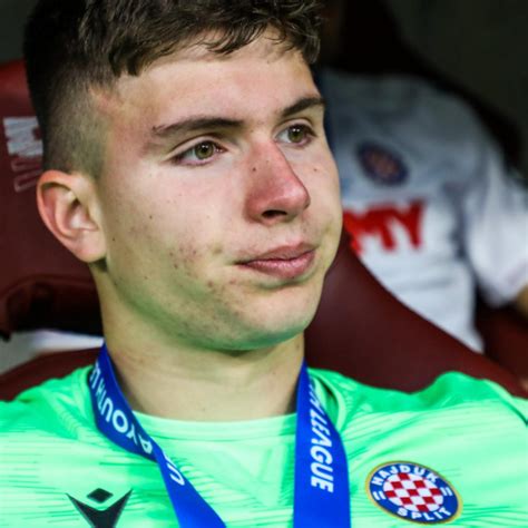 Sportske Novosti Hajduk I Osijek U Velikim Problemima Jedva