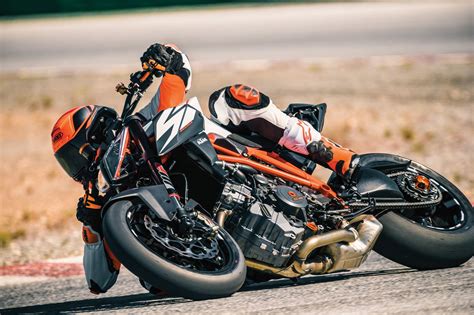 Essai Moto Ktm 1290 Super Duke R